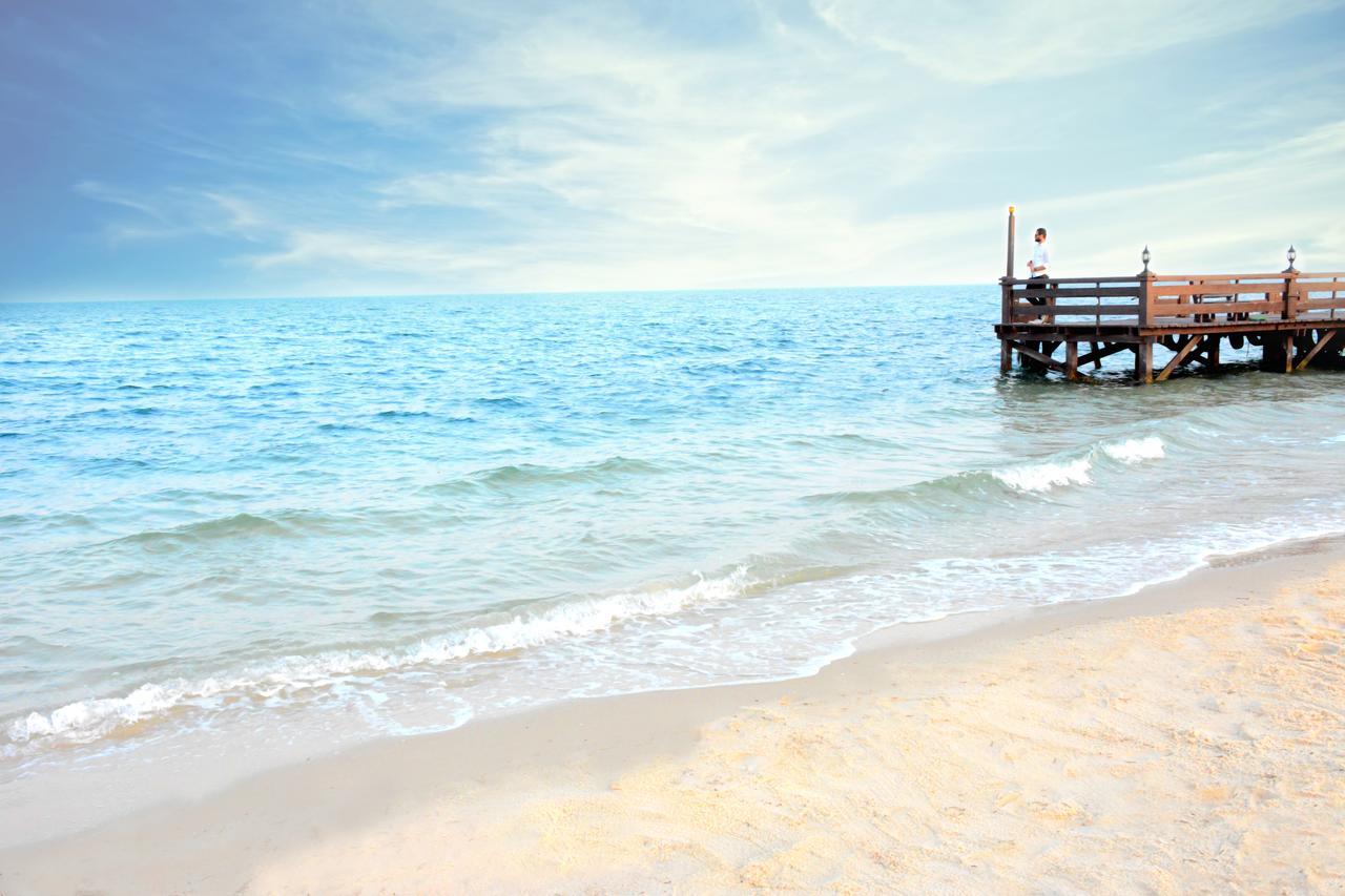 Radisson Blu Resort, Al Khobar הלף מון ביי מראה חיצוני תמונה The beach at the resort