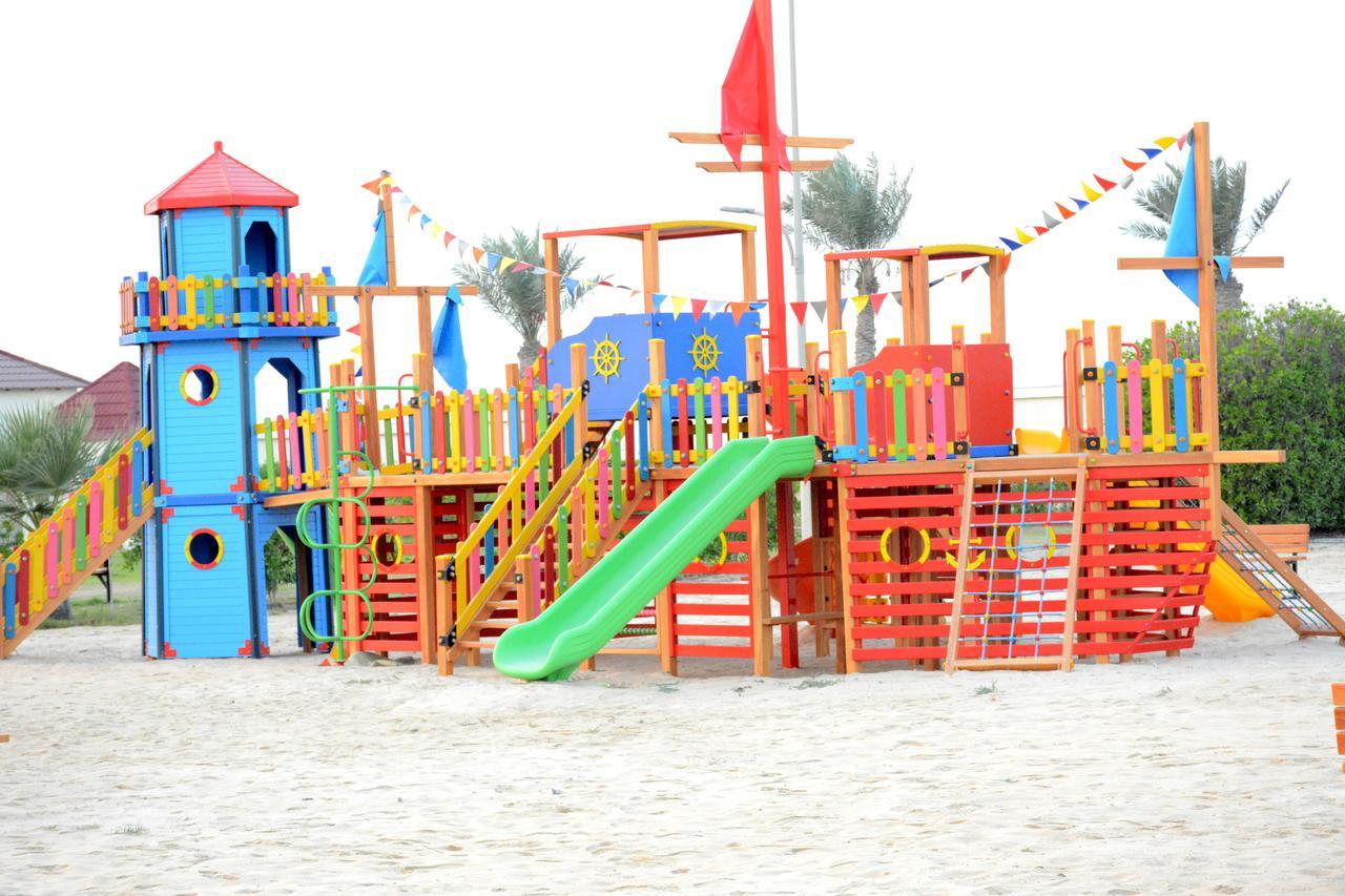 Radisson Blu Resort, Al Khobar הלף מון ביי מראה חיצוני תמונה Playground in Al-Qusaib, Kuwait