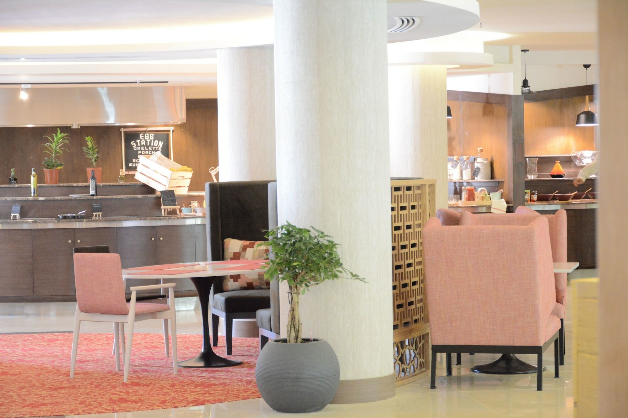 Radisson Blu Resort, Al Khobar הלף מון ביי מראה חיצוני תמונה The interior of the restaurant